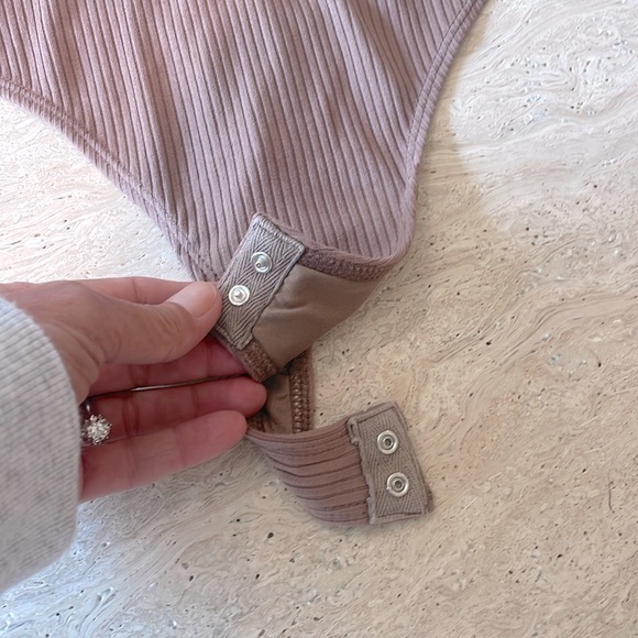 Worn Once! LOVERS + FRIENDS ‘Peoria’ Bodysuit - Picture 10 of 12